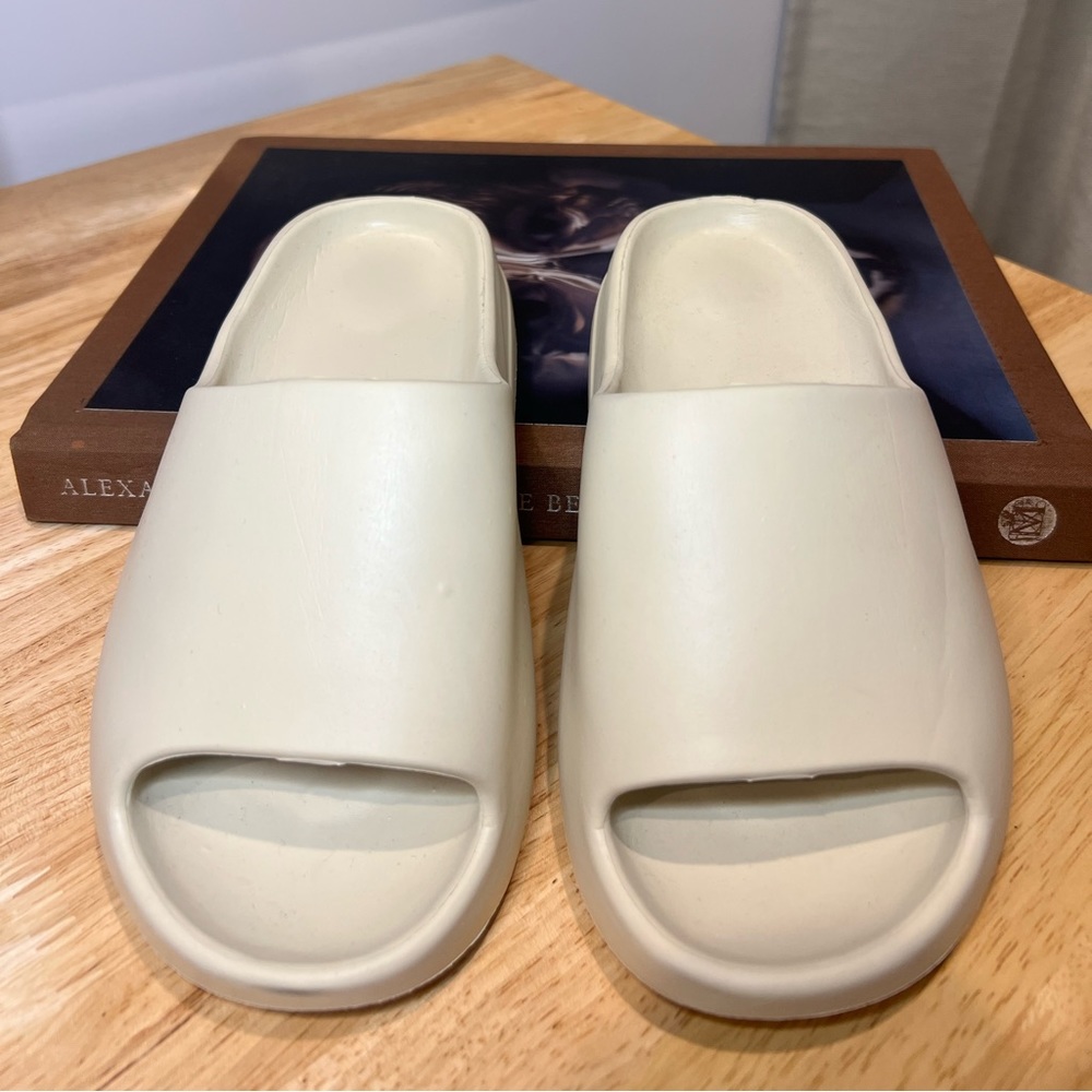 Foam slides